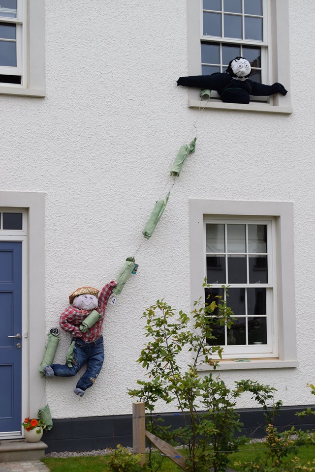 Jack-and-The-Beanstock Chapelton Scarecrow Festival