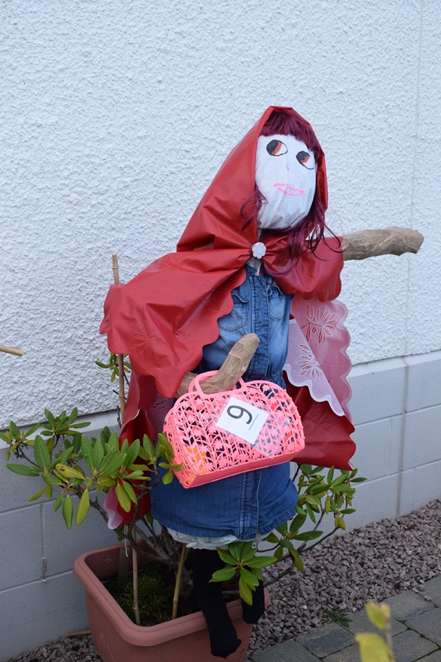 Little-Red-Riding-Hood Chapelton Scarecrow Festival