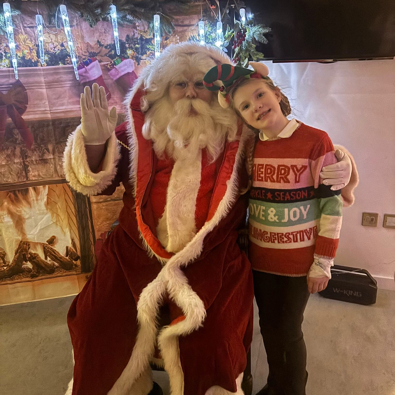 Santas-grotto-CCA-Light-Switch-On-edited What’s been going on in The Hut?